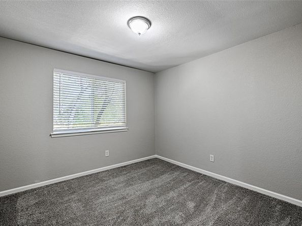 2109  Via Del Plata  , Carrollton Texas 75006
