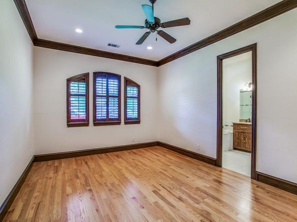 3717 W Beverly Drive , Dallas Texas 75209