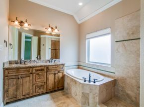 3717 W Beverly Drive , Dallas Texas 75209