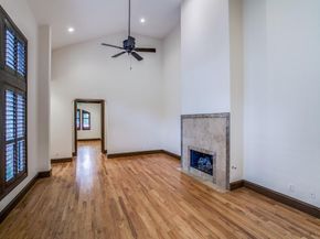 3717 W Beverly Drive , Dallas Texas 75209