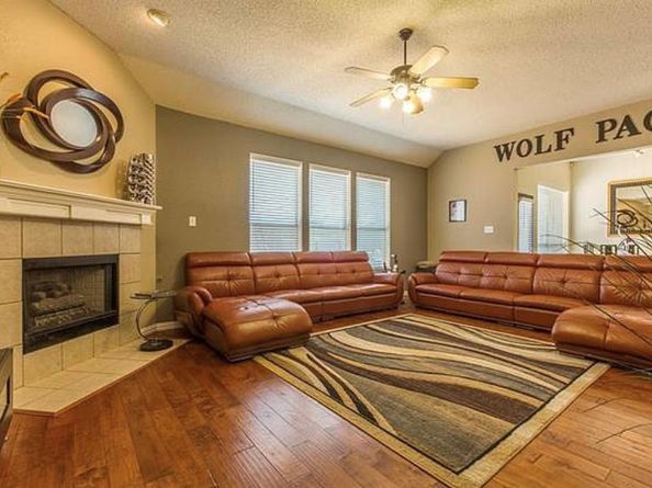 8412  Muirwood Trail , Fort Worth Texas 76137