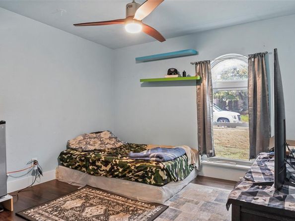 7306  Blackwillow Lane , Dallas Texas 75249