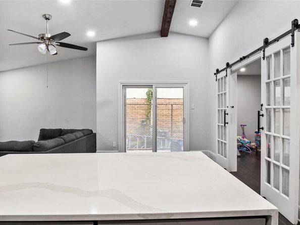 7306  Blackwillow Lane , Dallas Texas 75249