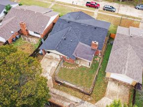 7306  Blackwillow Lane , Dallas Texas 75249