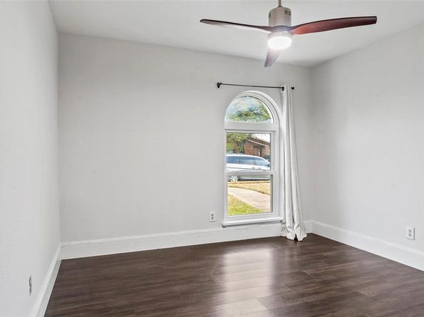 7306  Blackwillow Lane , Dallas Texas 75249