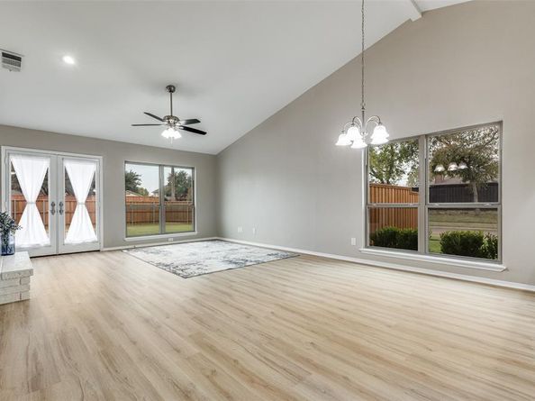 4101  Malone Avenue , The Colony Texas 75056