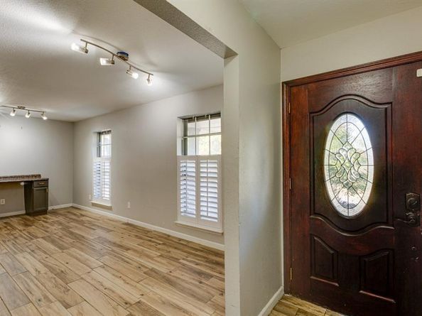 604  Parkwood Drive , Dallas Texas 75224