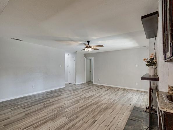 604  Parkwood Drive , Dallas Texas 75224