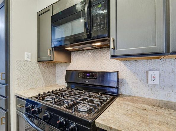 604  Parkwood Drive , Dallas Texas 75224