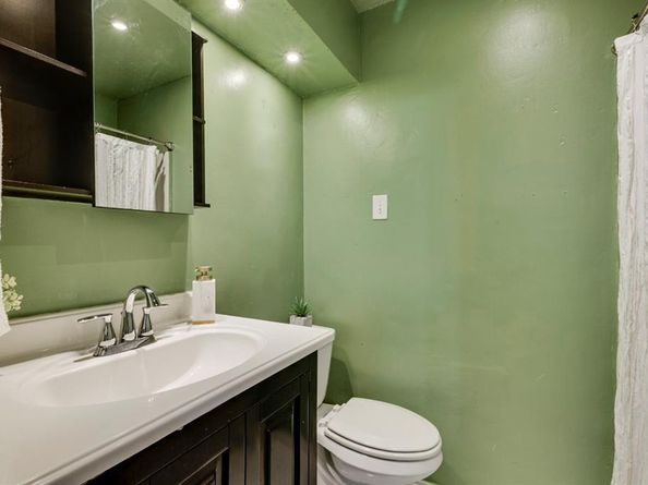 604  Parkwood Drive , Dallas Texas 75224