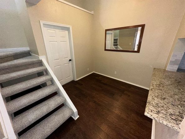 5200  Martel Avenue  35C, Dallas Texas 75206