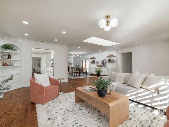 9723  Broken Bow Road , Dallas Texas 75238