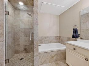 2344  Southcourt Circle , Irving Texas 75038