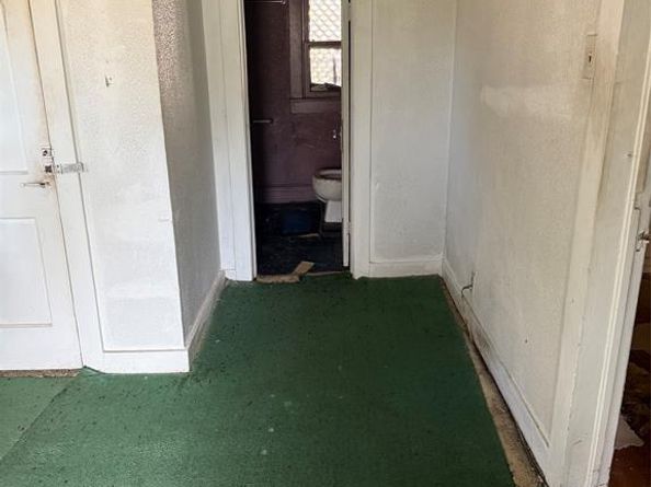 1421 E Ann Arbor Avenue , Dallas Texas 75216