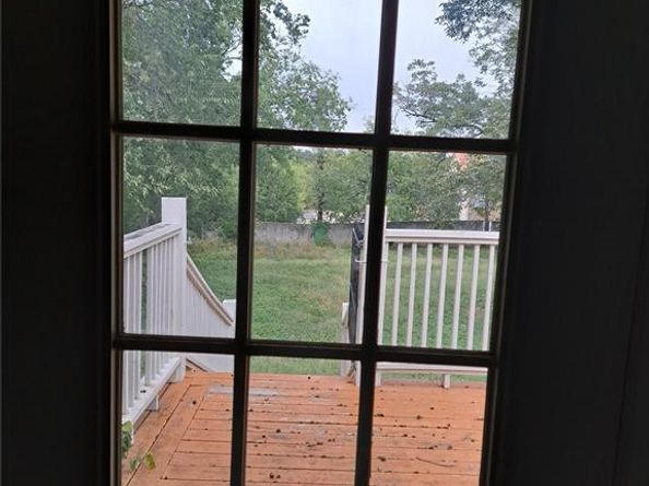 1609  Spring Avenue , Carrollton Texas 75006