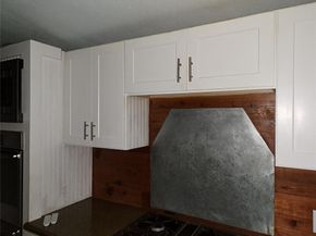 1609  Spring Avenue , Carrollton Texas 75006