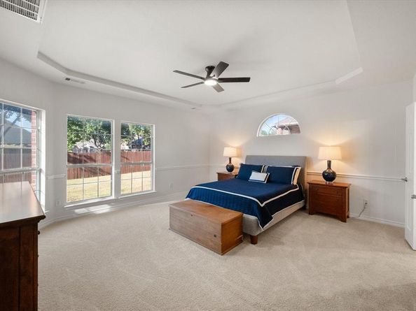 2811  Saint Maria Drive , Mansfield Texas 76063