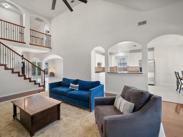 2811  Saint Maria Drive , Mansfield Texas 76063