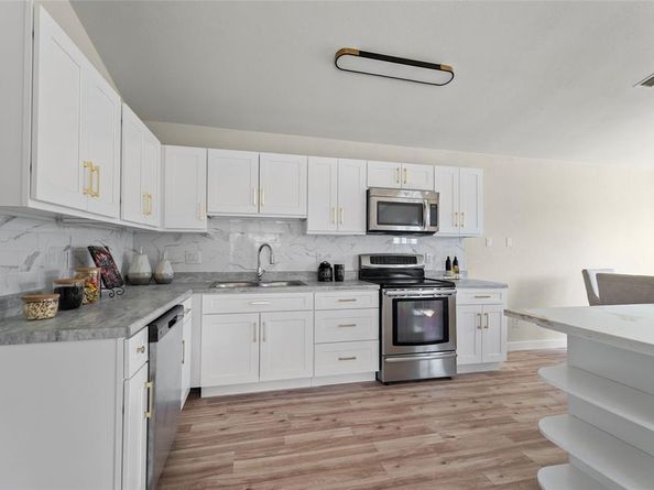 10331  Waterbury Drive , Dallas Texas 75217