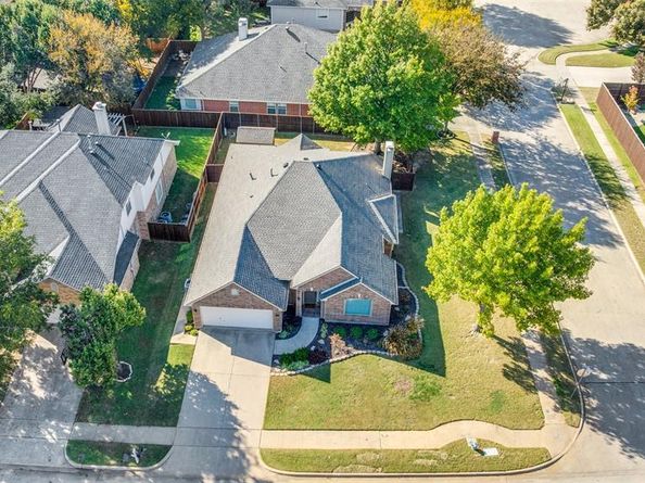 1815  Andover Lane , Corinth Texas 76210