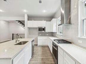 2468  Carmelita Street , Dallas Texas 75212