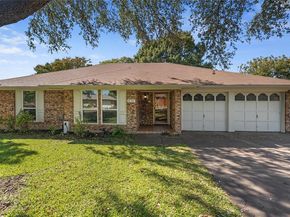 476  Meadowhill Drive , Benbrook Texas 76126
