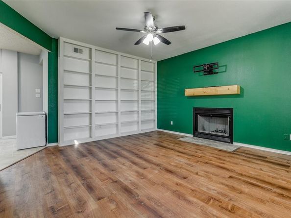 1209  Montclair Drive , Garland Texas 75040