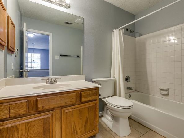 1209  Montclair Drive , Garland Texas 75040