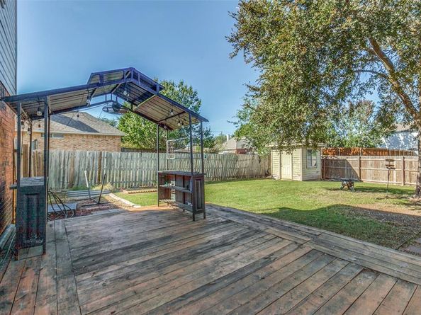 1209  Montclair Drive , Garland Texas 75040