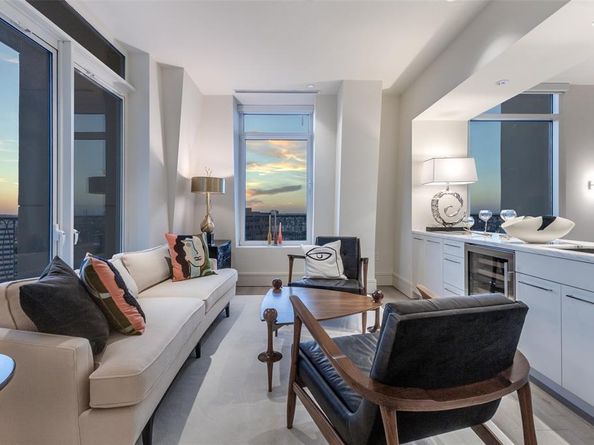 3505  Turtle Creek Boulevard  20E, Dallas Texas 75219