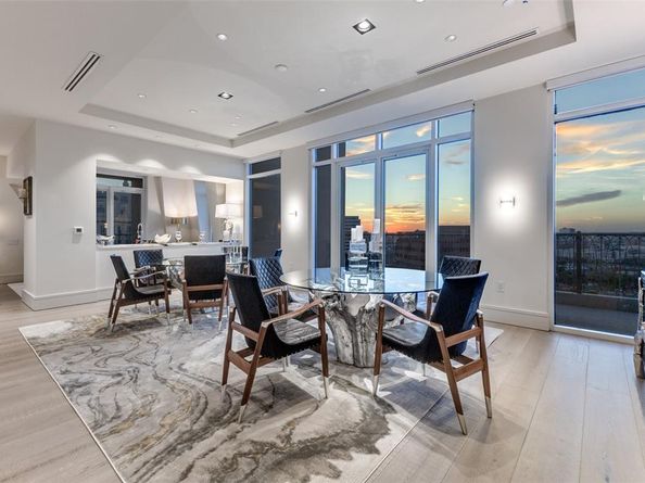 3505  Turtle Creek Boulevard  20E, Dallas Texas 75219