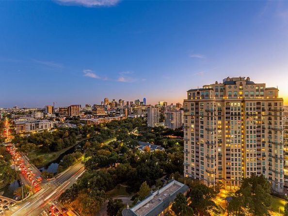 3505  Turtle Creek Boulevard  20E, Dallas Texas 75219