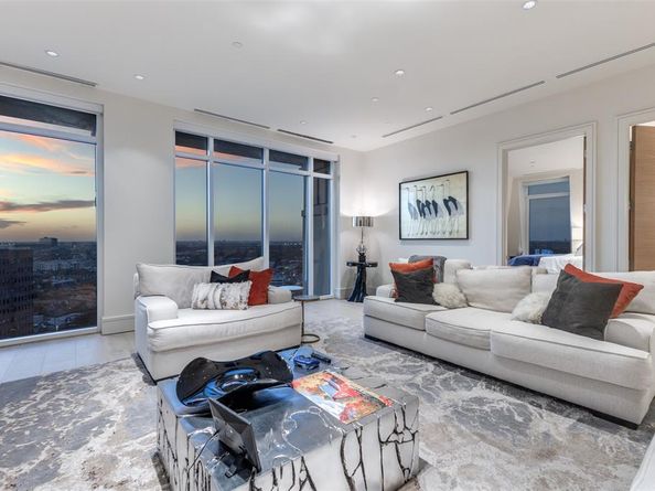 3505  Turtle Creek Boulevard  20E, Dallas Texas 75219