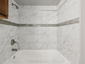 1503 N Garrett Avenue  111, Dallas Texas 75206