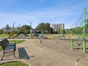 1503 N Garrett Avenue  111, Dallas Texas 75206