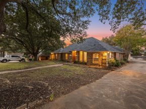 2954  Trail Lake Drive , Grapevine Texas 76051