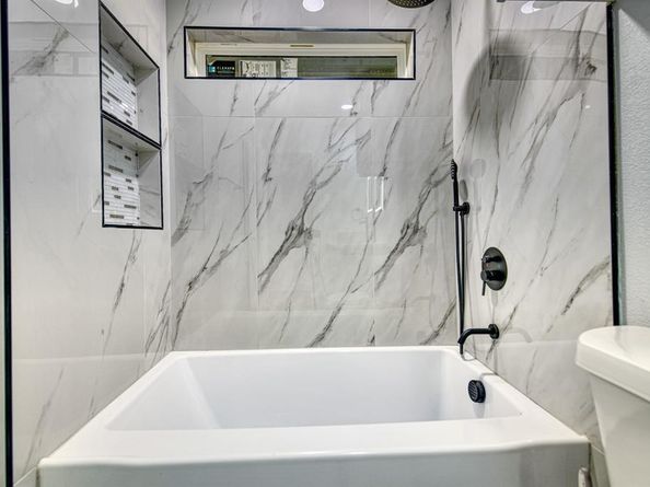 2370  San Marcus Avenue , Dallas Texas 75228