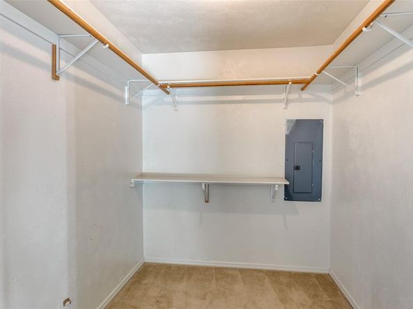 4102  Foxmoor Court , Arlington Texas 76016