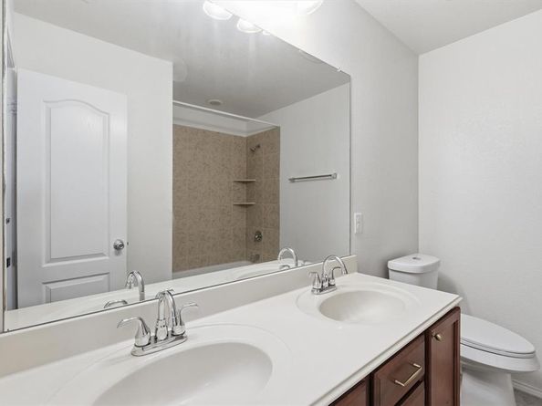 936  Blackberry Trail , Fort Worth Texas 76120