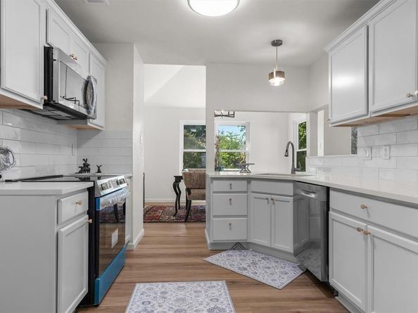 1390  Mimosa Lane , Lewisville Texas 75077