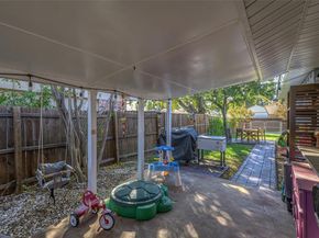 2038  Rose Hill Lane , Carrollton Texas 75007