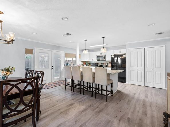 2038  Rose Hill Lane , Carrollton Texas 75007