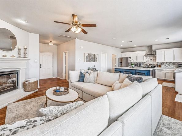 9661  Minton Drive , Fort Worth Texas 76108