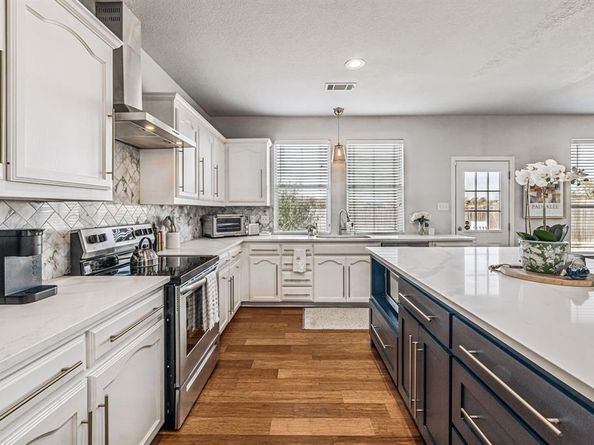 9661  Minton Drive , Fort Worth Texas 76108