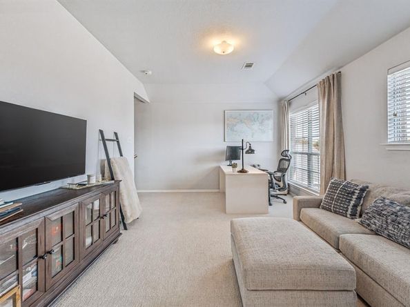 9661  Minton Drive , Fort Worth Texas 76108