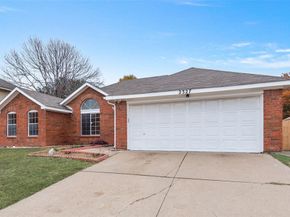 2327  Cromwell Drive , Arlington Texas 76018