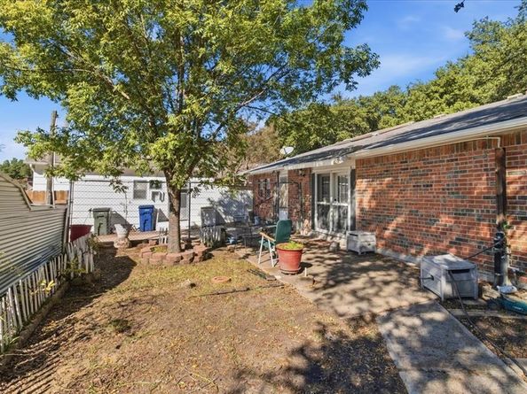 4333  Thicket Drive , Garland Texas 75043