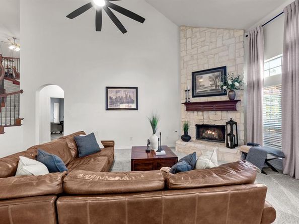 7105  Silktree Court , Denton Texas 76208