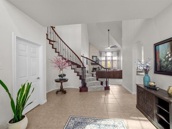 7105  Silktree Court , Denton Texas 76208