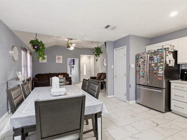 4704  Lizzy Drive , Dallas Texas 75211